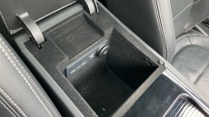 Jaguar F-Pace 2.0d [180] Chequered Flag 5dr Auto AWD Diesel Estate